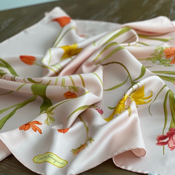Salvatore Ferragamo Accessories - Authentic Salvatore Ferragamo %100silk scarf 90x90